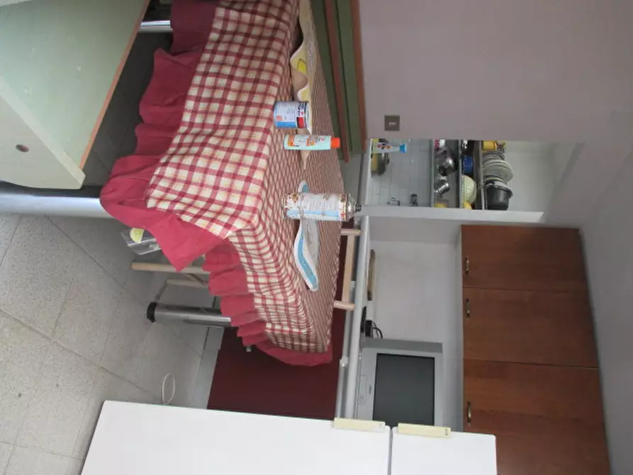 Immagine 22 di Appartamento in vendita  a Senigallia