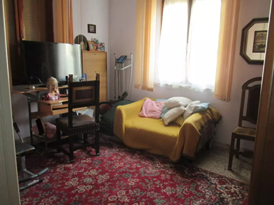 Immagine 2 di Villetta a schiera in vendita  a Senigallia