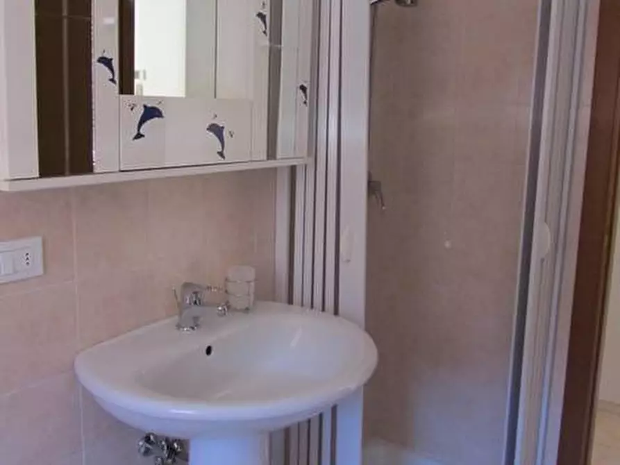 Immagine 3 di Appartamento in vendita  a Senigallia