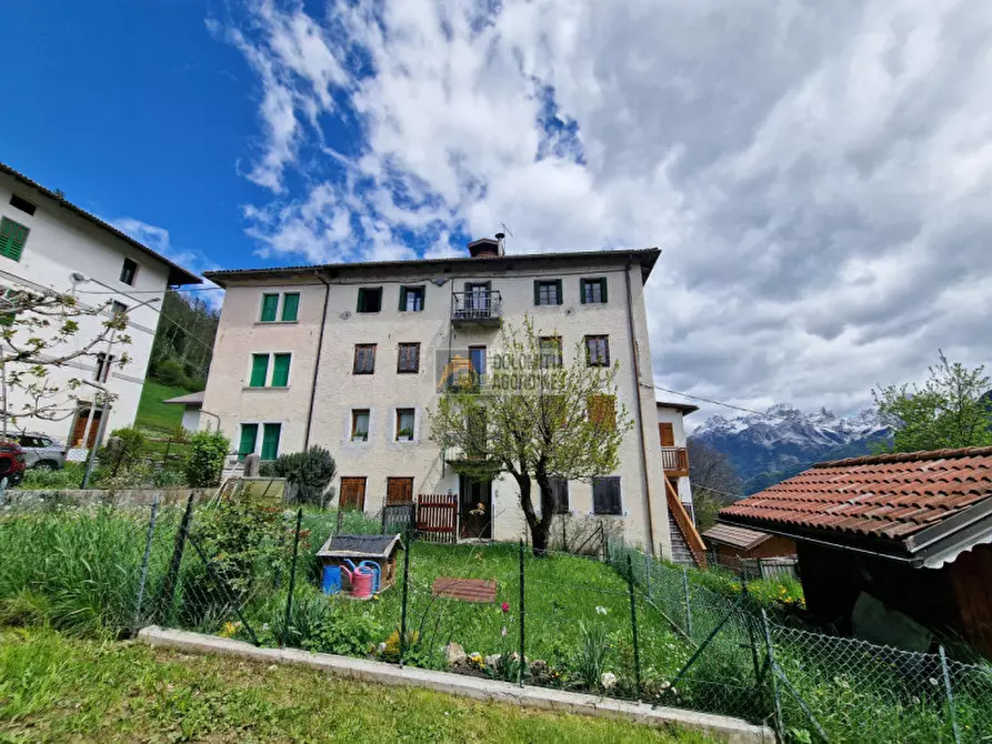Immagine 1 di Appartamento in vendita  in Via Canop a Rivamonte Agordino