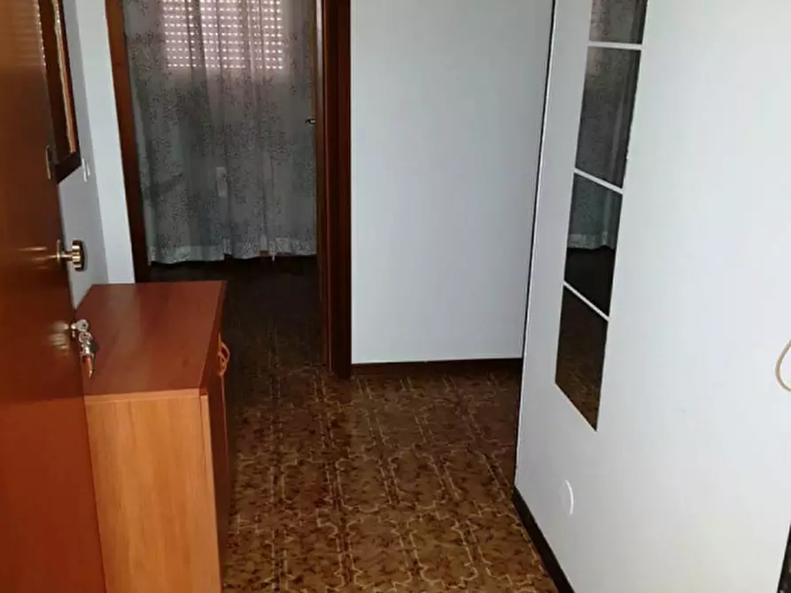 Immagine 4 di Appartamento in affitto  in Via Modena a Padova