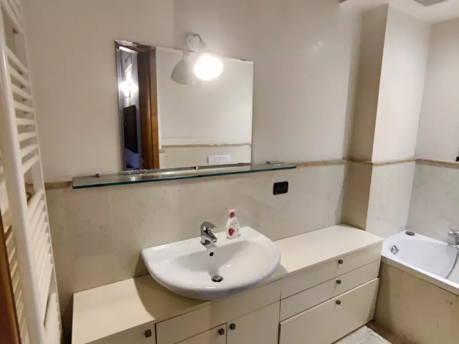 Immagine 21 di Appartamento in affitto  in Via Santa Sofia a Padova