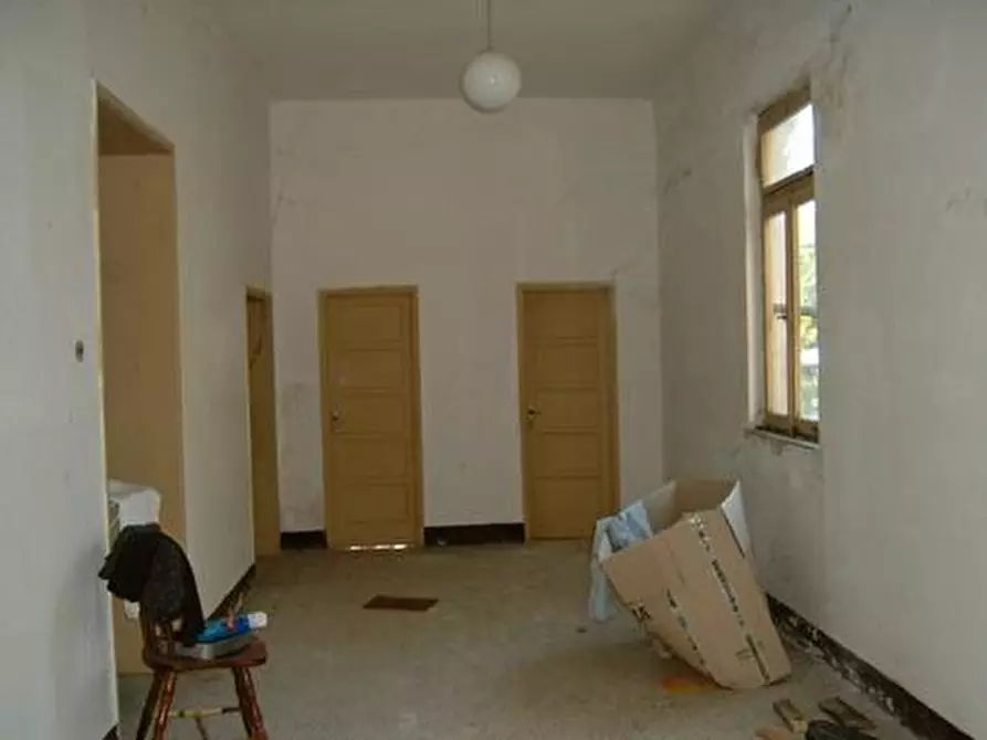 Immagine 5 di Rustico / casale in vendita  a Ostra