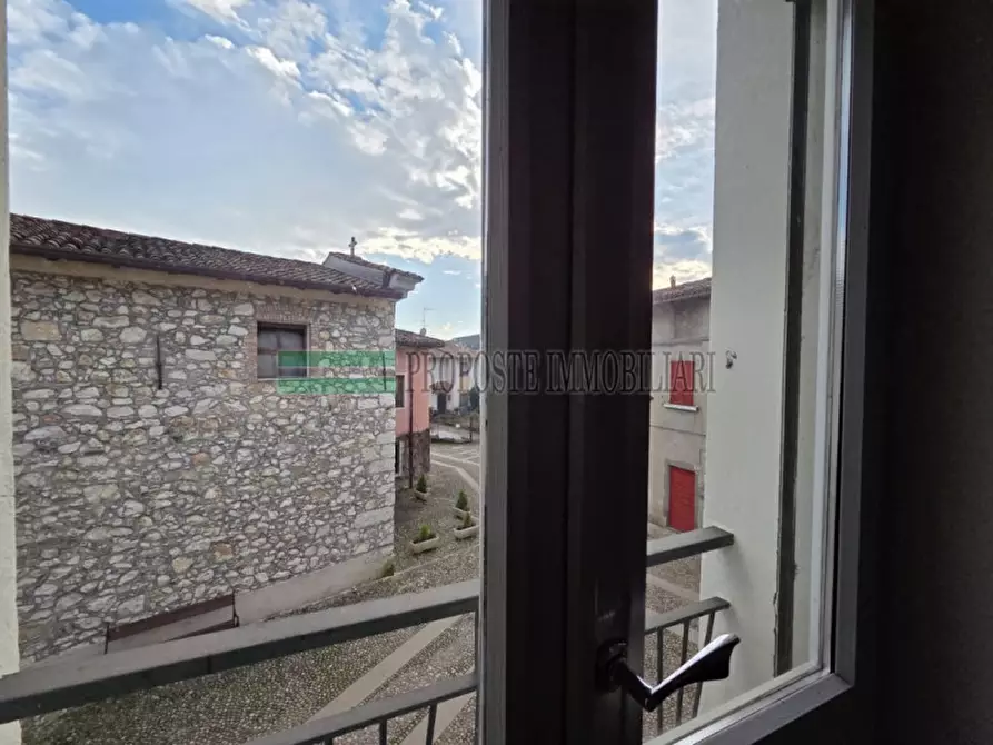 Immagine 11 di Casa indipendente in vendita  in Via Pietro Battola a Ome