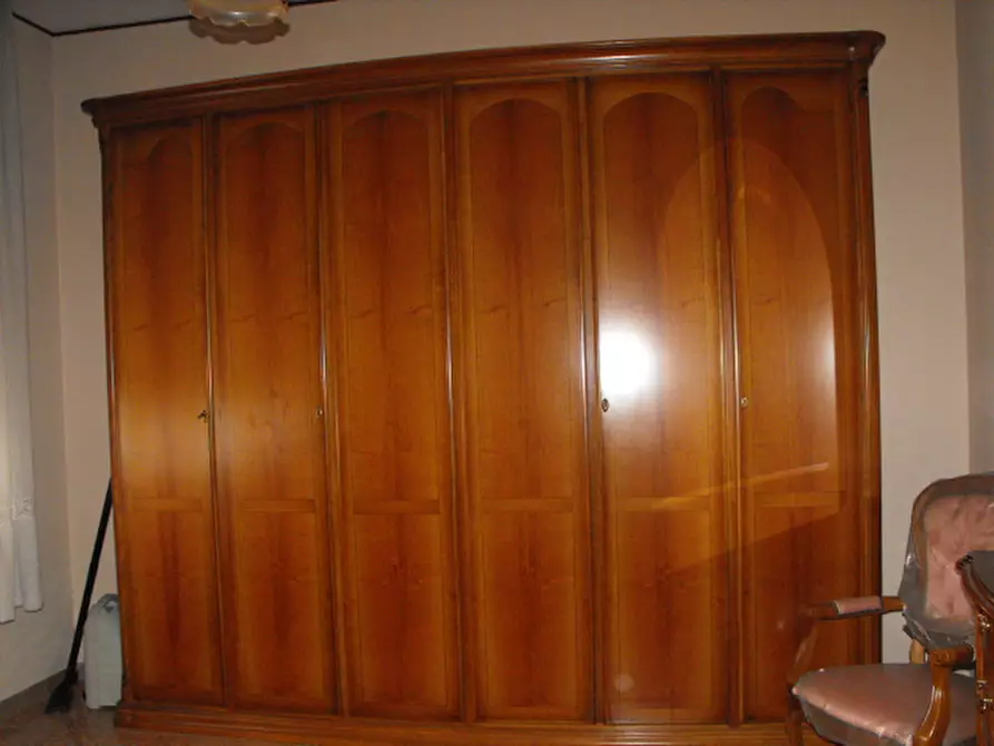 Immagine 10 di Appartamento in vendita  a Senigallia