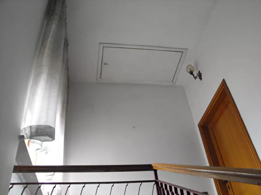 Immagine 12 di Appartamento in vendita  a Senigallia