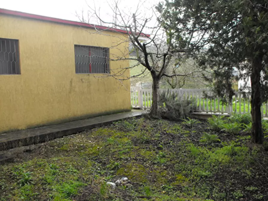 Immagine 14 di Appartamento in vendita  a Senigallia