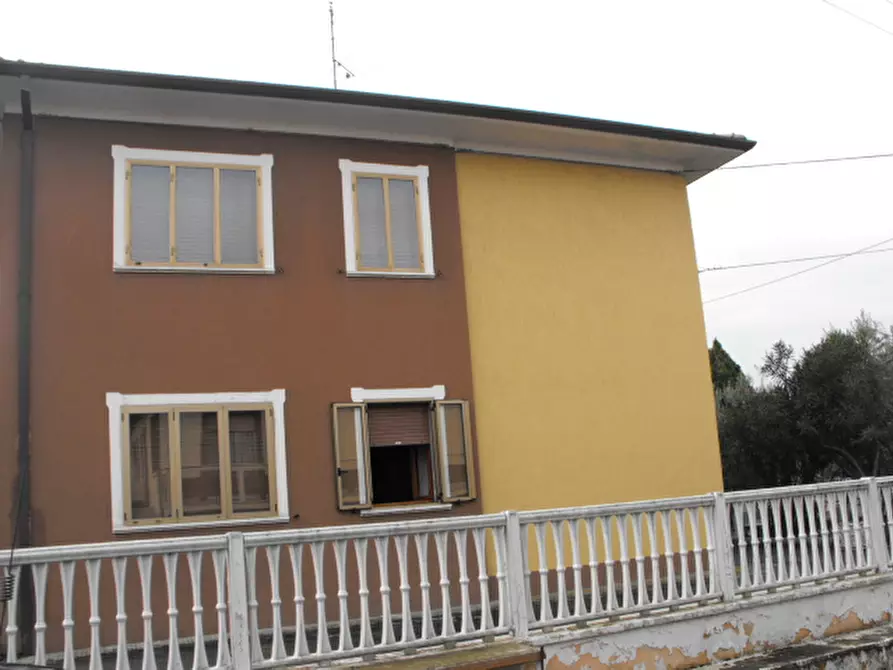 Immagine 22 di Appartamento in vendita  a Senigallia