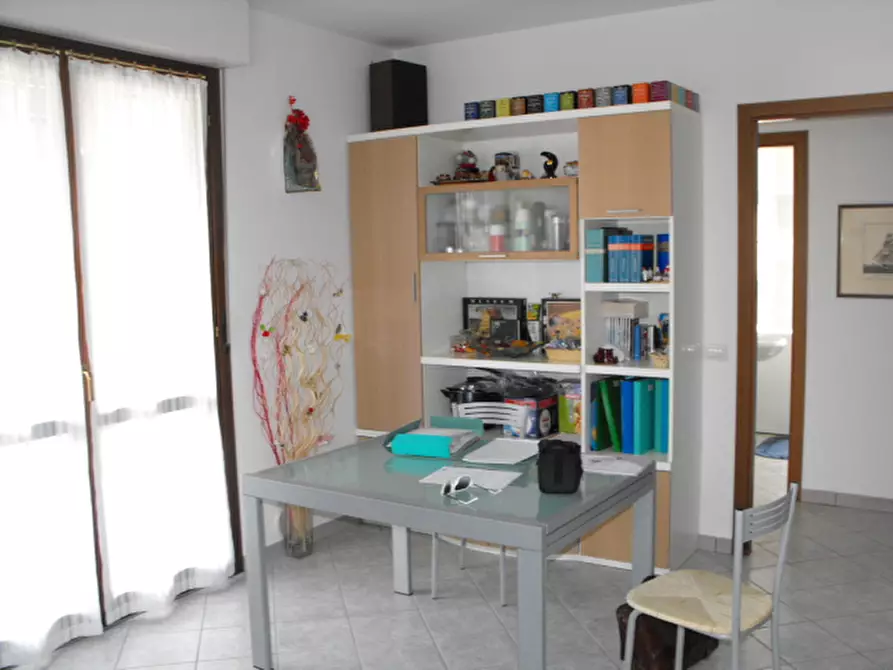 Immagine 2 di Appartamento in vendita  a Trecastelli