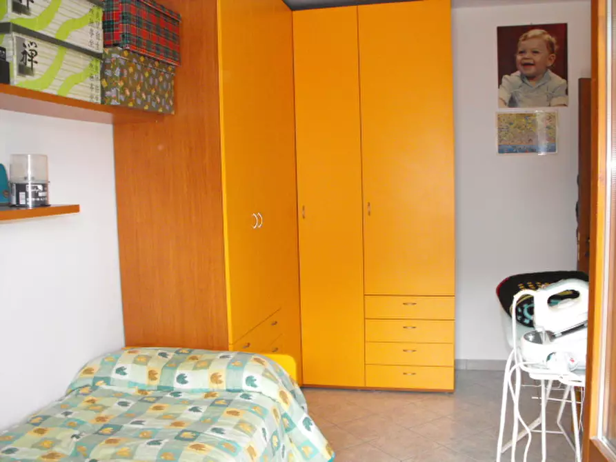 Immagine 11 di Appartamento in vendita  a Trecastelli