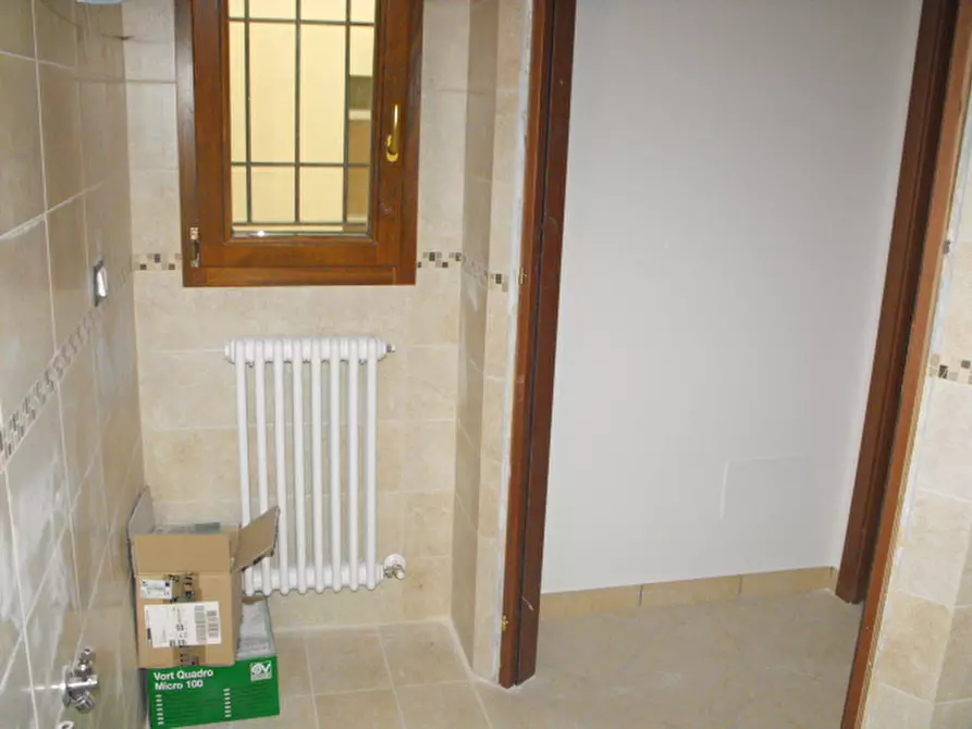 Immagine 10 di Villetta a schiera in vendita  a Morro D'alba