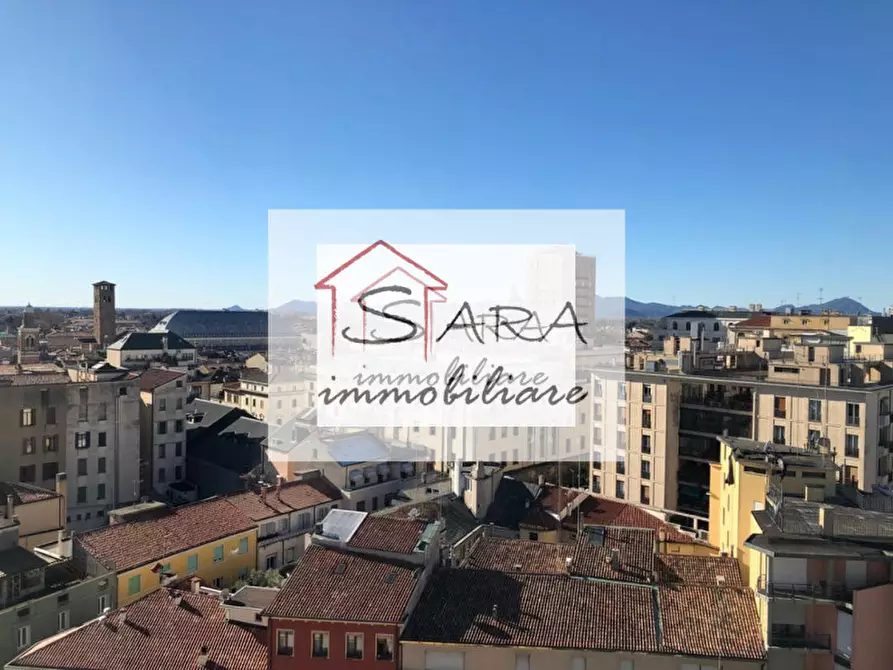 Immagine 1 di Appartamento in vendita  in Largo Europa a Padova