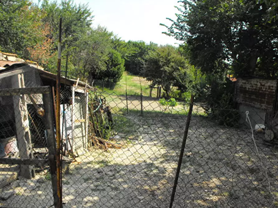 Immagine 6 di Rustico / casale in vendita  a Senigallia