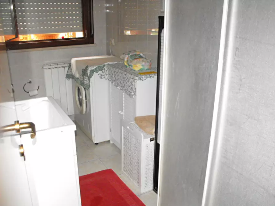 Immagine 10 di Appartamento in vendita  a Trecastelli