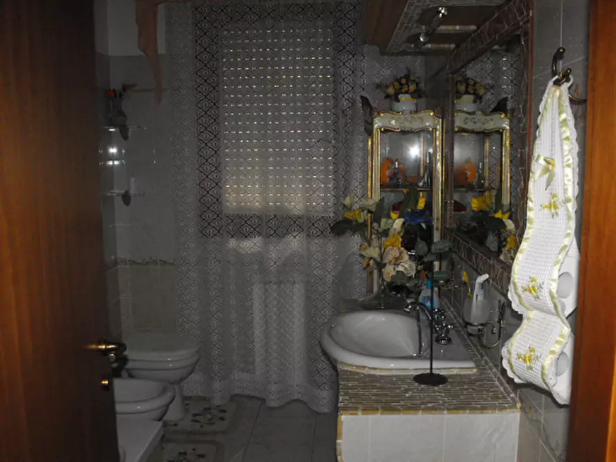 Immagine 11 di Appartamento in vendita  a Trecastelli