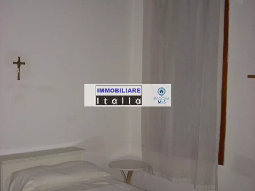 Immagine 2 di Monolocale in affitto  in via San Pietro a Padova