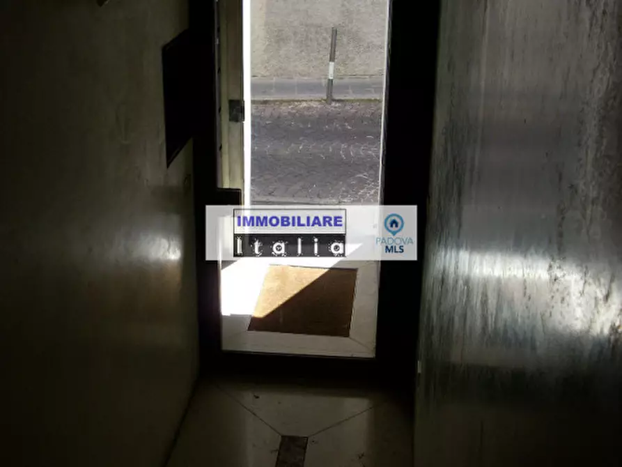 Immagine 4 di Monolocale in affitto  in via San Pietro a Padova