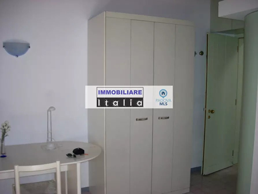 Immagine 7 di Monolocale in affitto  in via San Pietro a Padova