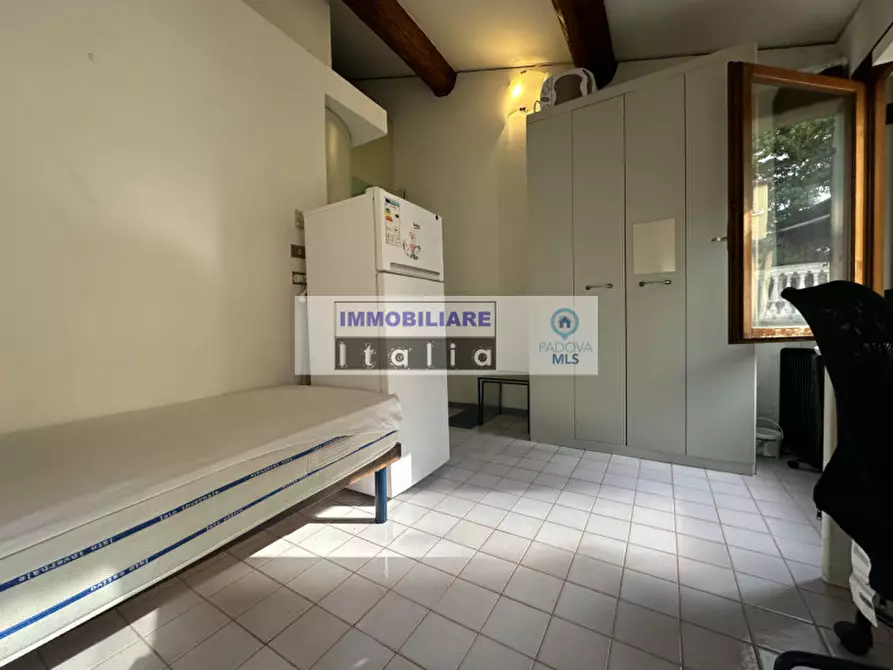 Immagine 13 di Monolocale in affitto  in via San Pietro a Padova