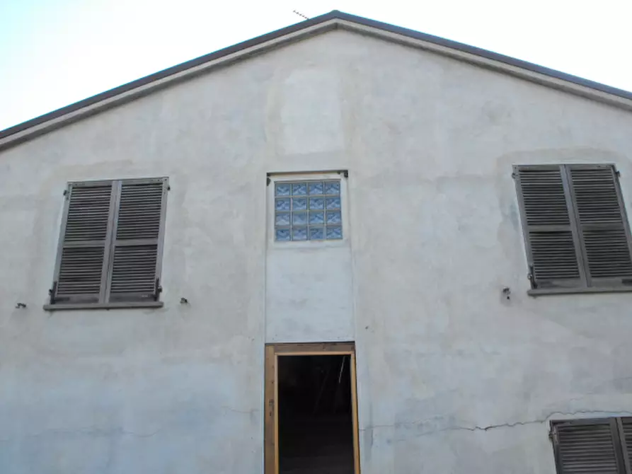 Immagine 11 di Appartamento in vendita  a Senigallia