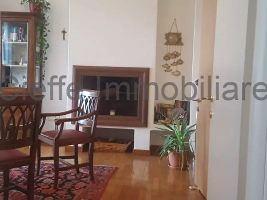 Immagine 13 di Ufficio in affitto  in VIA FOSCOLO a Padova