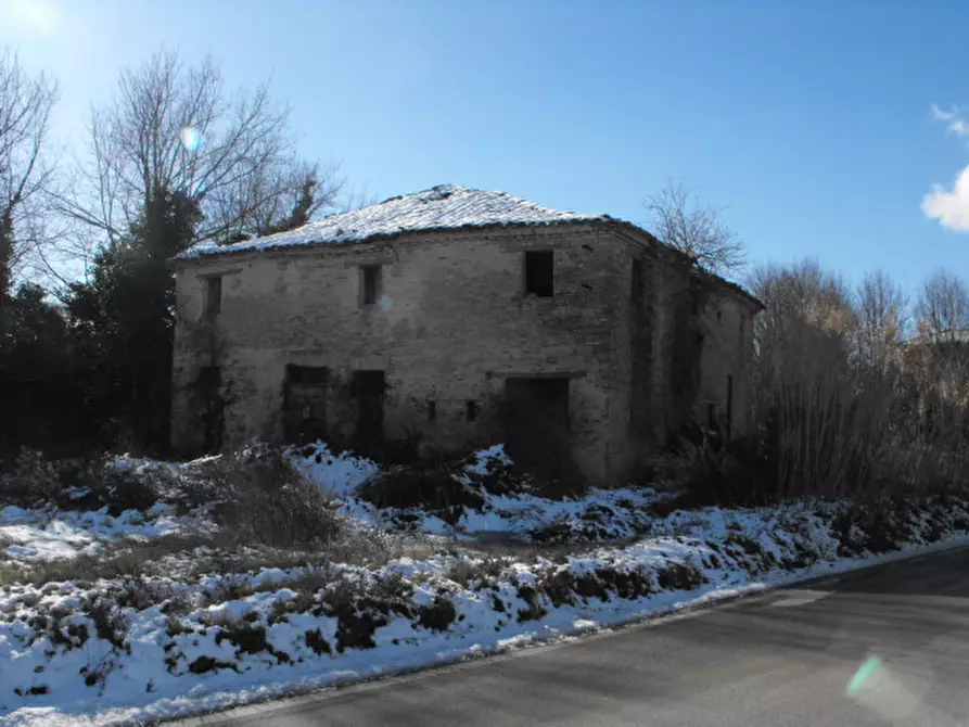 Immagine 7 di Rustico / casale in vendita  a Corinaldo