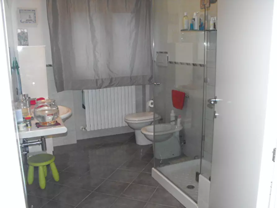 Immagine 4 di Appartamento in vendita  a Senigallia