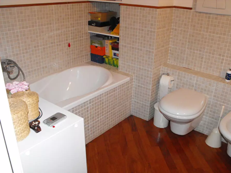 Immagine 7 di Appartamento in vendita  a Senigallia