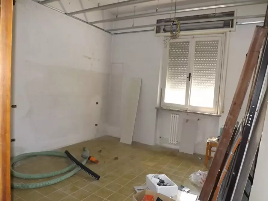 Immagine 10 di Appartamento in vendita  a Senigallia