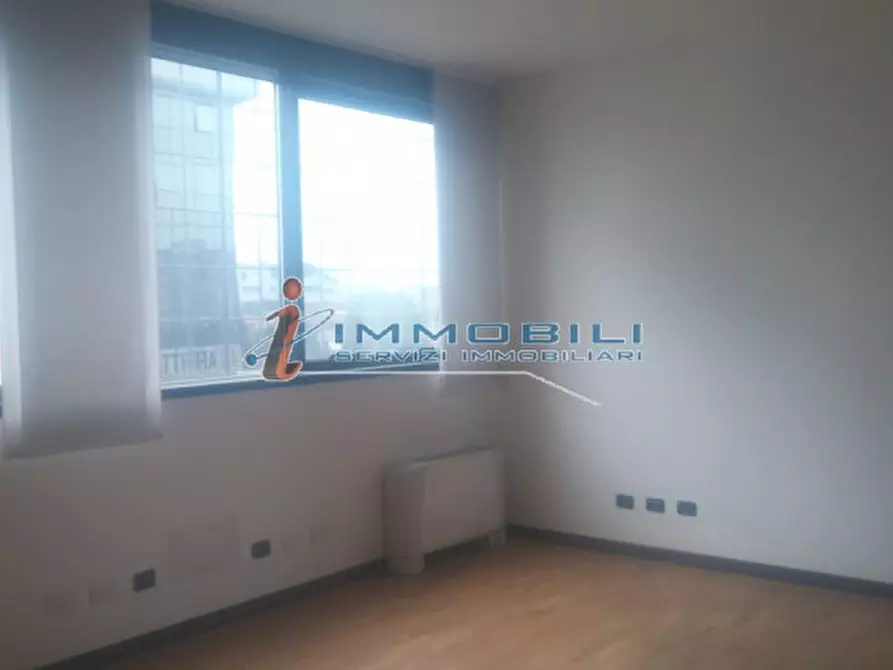 Immagine 19 di Ufficio in affitto  in VIA CANTORE GEN. a Sesto San Giovanni