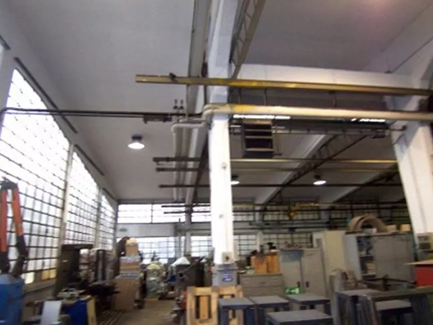 Immagine 3 di Laboratorio in affitto  in VIALE MONZA a Milano