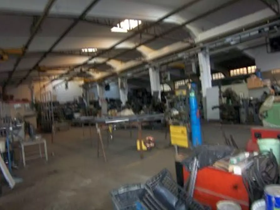 Immagine 9 di Laboratorio in affitto  in VIALE MONZA a Milano