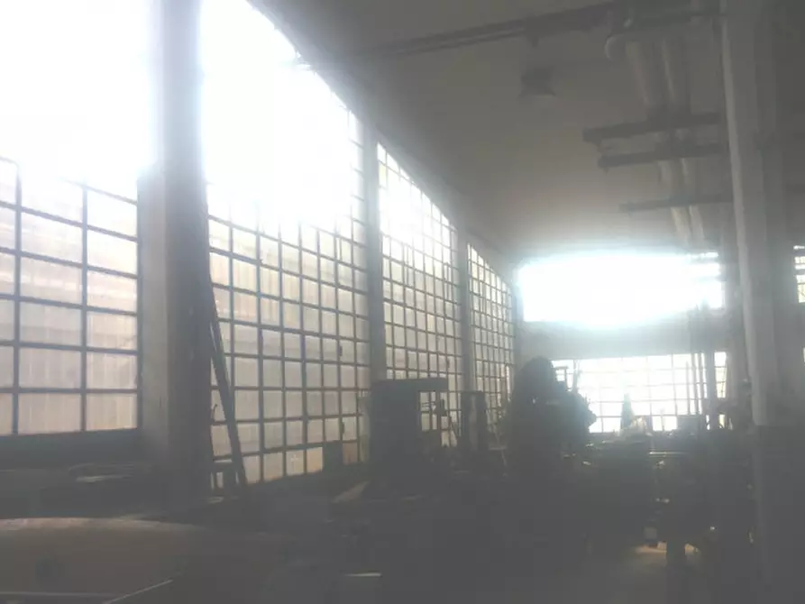Immagine 22 di Laboratorio in affitto  in VIALE MONZA a Milano