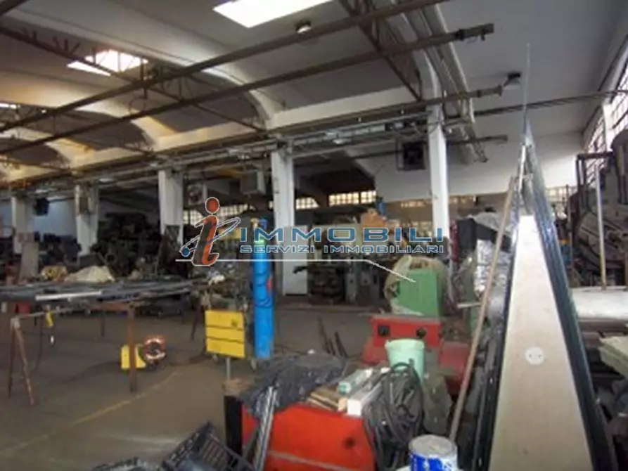 Immagine 17 di Capannone industriale in affitto  in VIALE MONZA a Milano