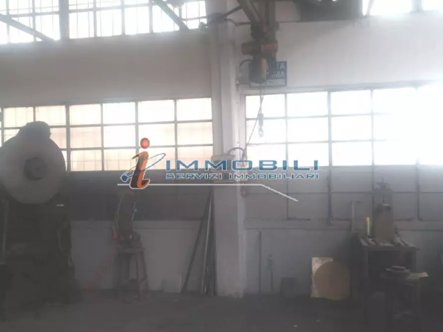 Immagine 20 di Capannone industriale in affitto  in VIALE MONZA a Milano