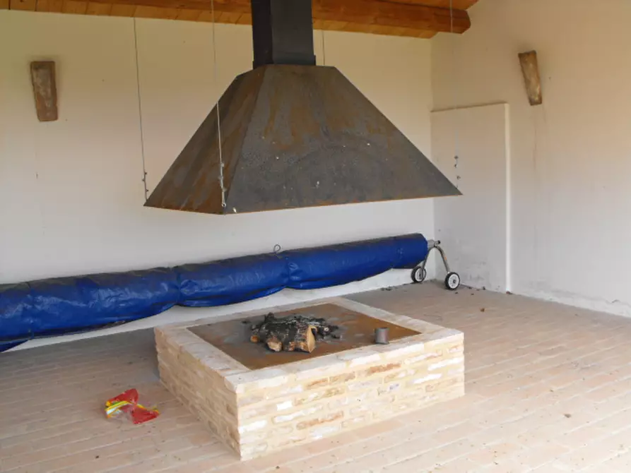 Immagine 5 di Casa indipendente in vendita  a Senigallia