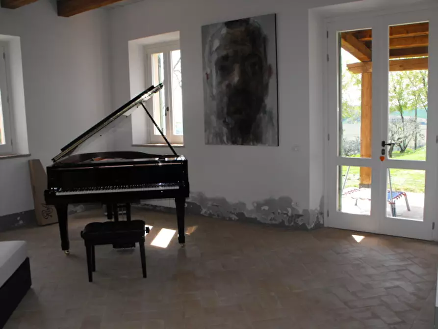 Immagine 18 di Casa indipendente in vendita  a Senigallia