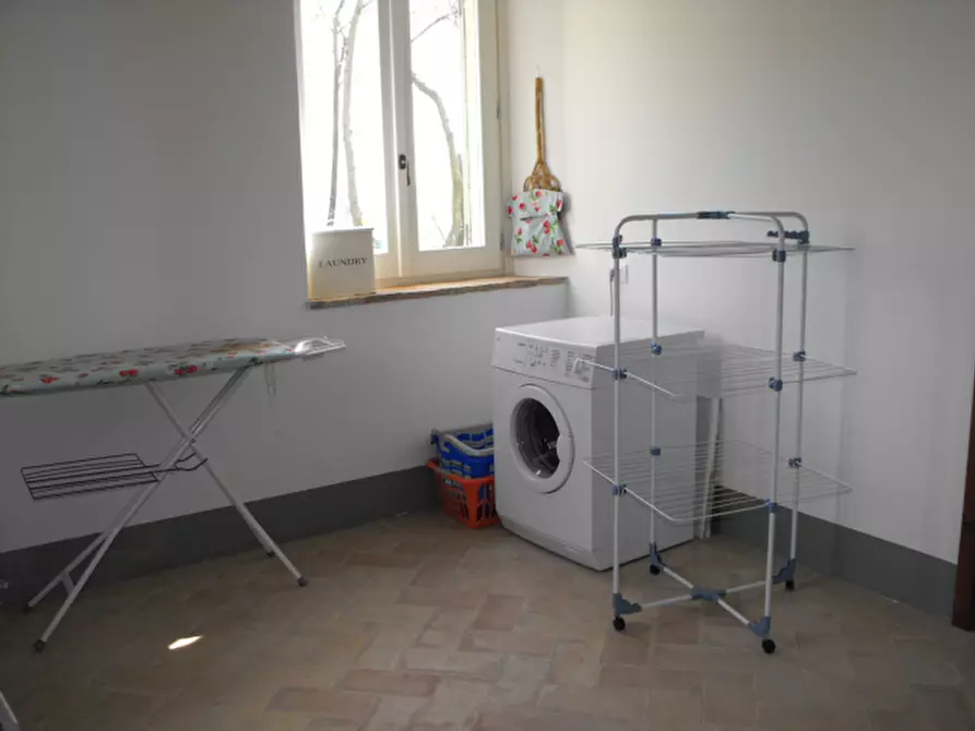 Immagine 21 di Casa indipendente in vendita  a Senigallia