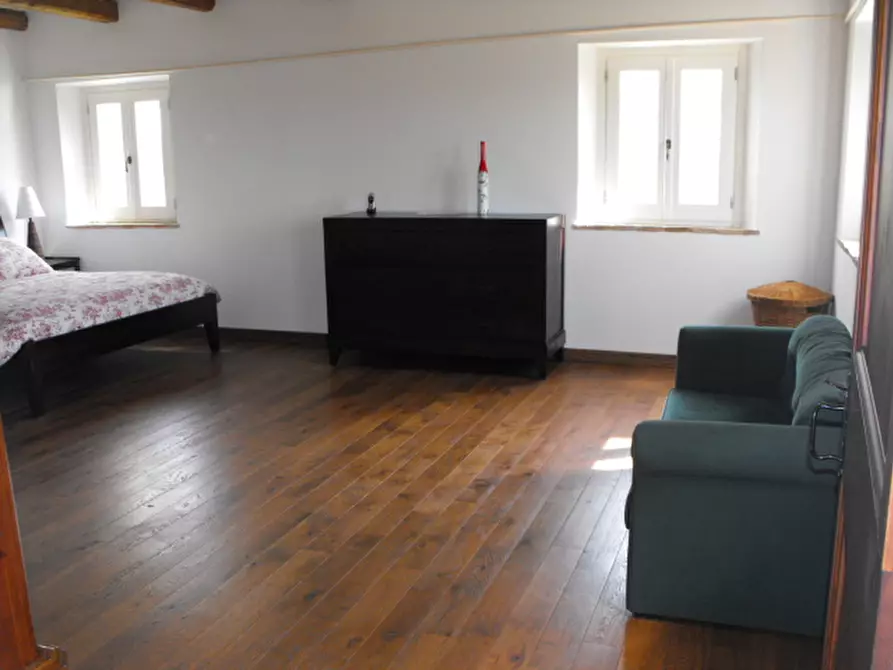 Immagine 30 di Casa indipendente in vendita  a Senigallia