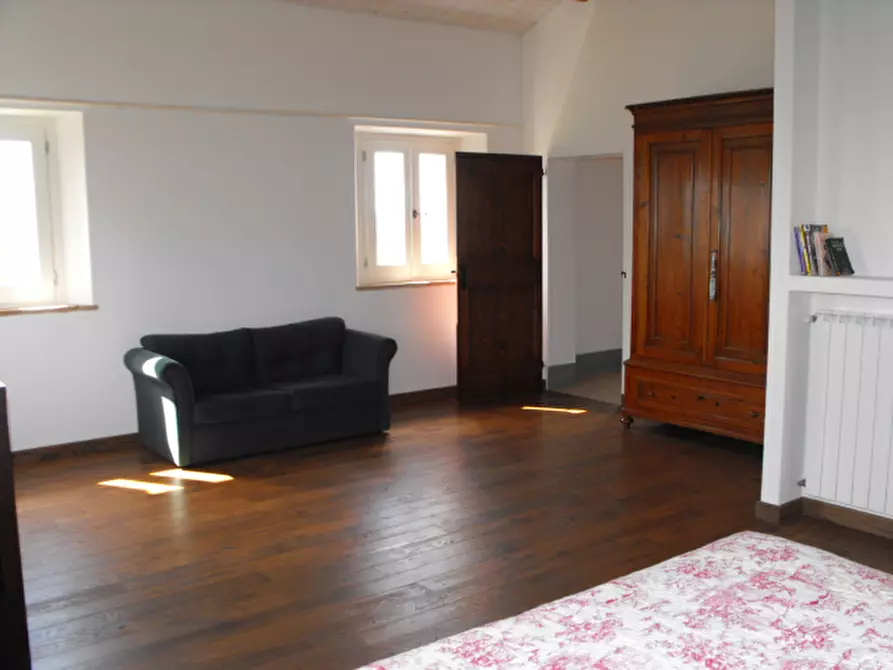 Immagine 32 di Casa indipendente in vendita  a Senigallia