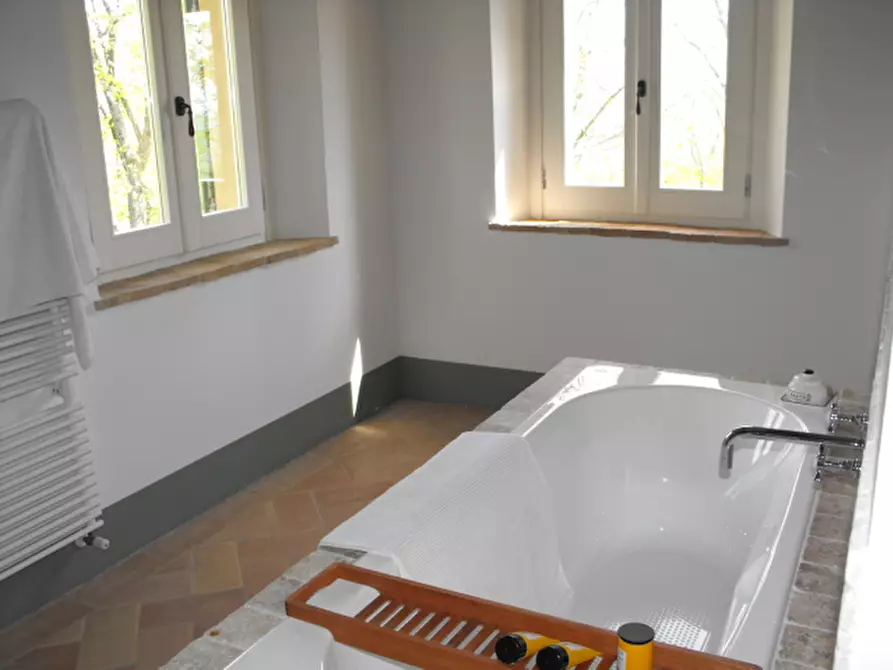 Immagine 37 di Casa indipendente in vendita  a Senigallia