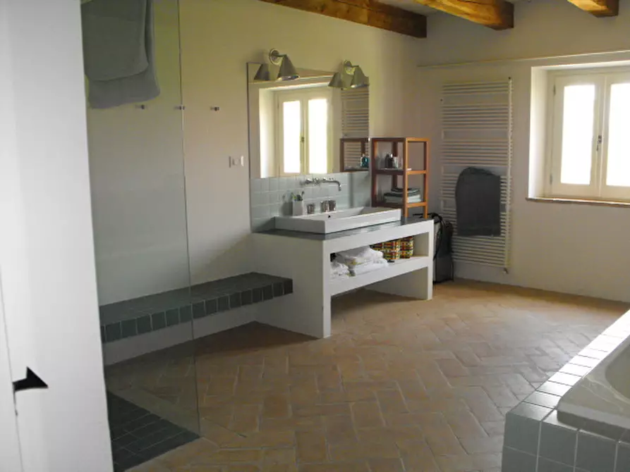 Immagine 46 di Casa indipendente in vendita  a Senigallia