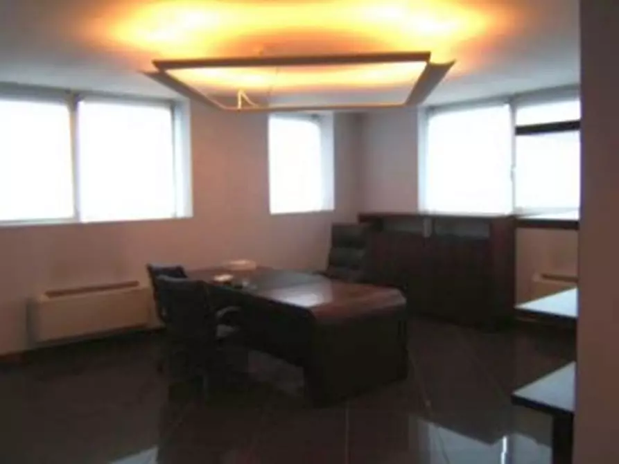 Immagine 2 di Capannone industriale in vendita  in LARGO KENNEDY J.F. a Cavenago Di Brianza