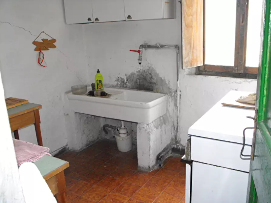 Immagine 10 di Rustico / casale in vendita  a Senigallia