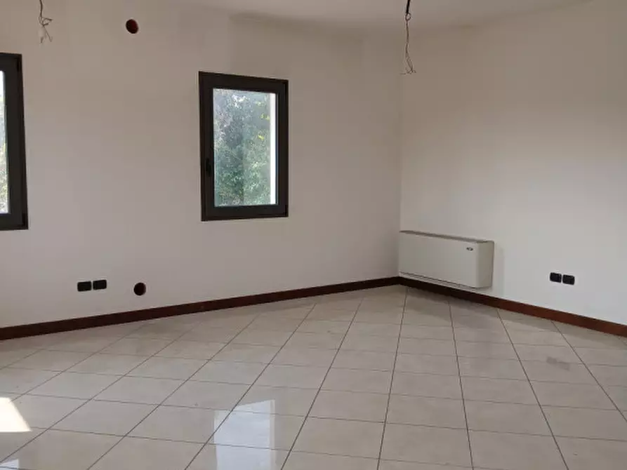 Immagine 3 di Ufficio in vendita  in via provinciale sud 63 a Fosso'