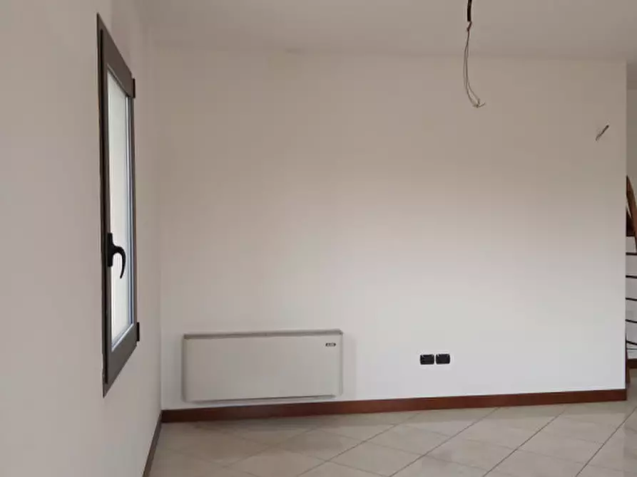 Immagine 8 di Ufficio in vendita  in via provinciale sud 63 a Fosso'