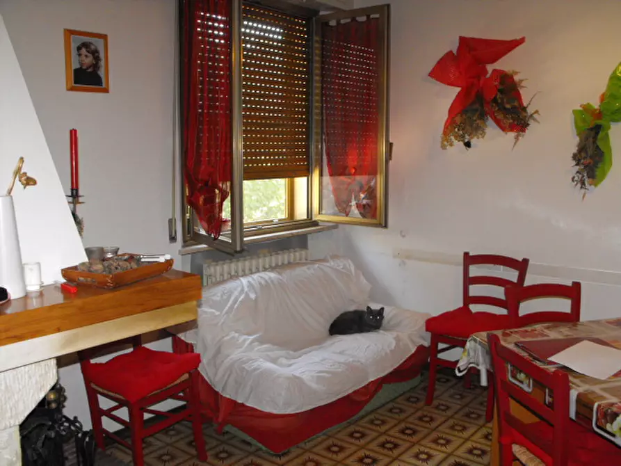 Immagine 4 di Casa indipendente in vendita  a Rosora