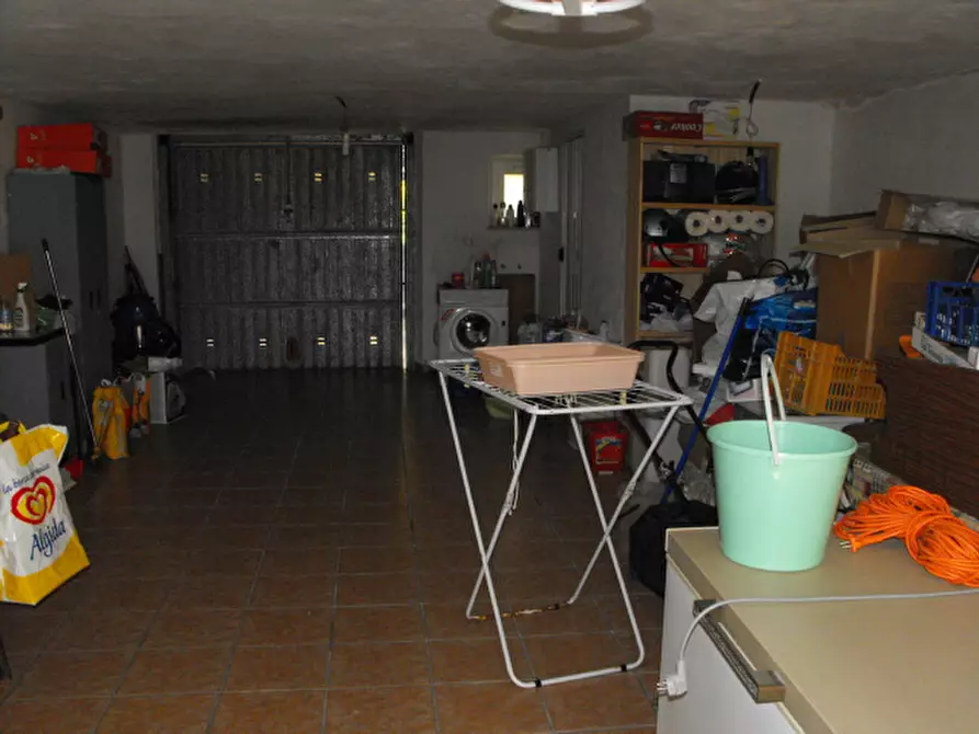 Immagine 11 di Casa indipendente in vendita  a Rosora