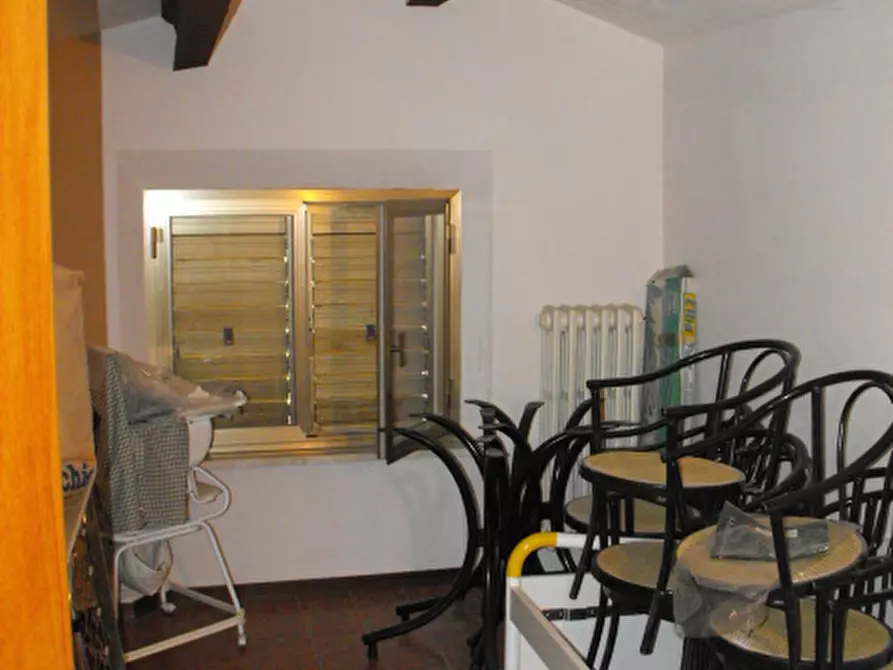 Immagine 15 di Casa indipendente in vendita  a Rosora