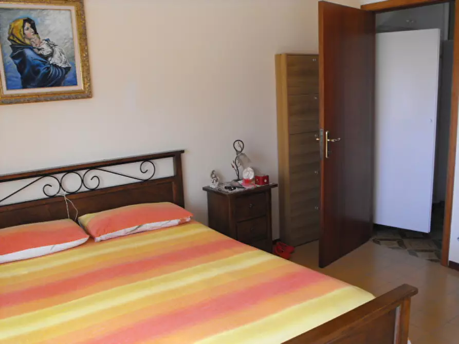 Immagine 8 di Appartamento in vendita  a Trecastelli